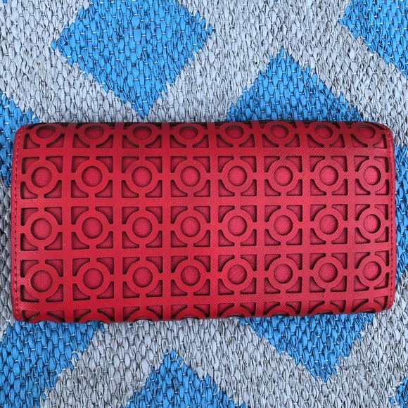 Tory Burch Wallet - Picture 3 of 3